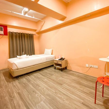 Kaizen Suites Manila Eksteriør billede