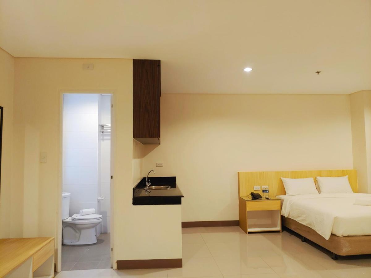 Kaizen Suites Manila Eksteriør billede