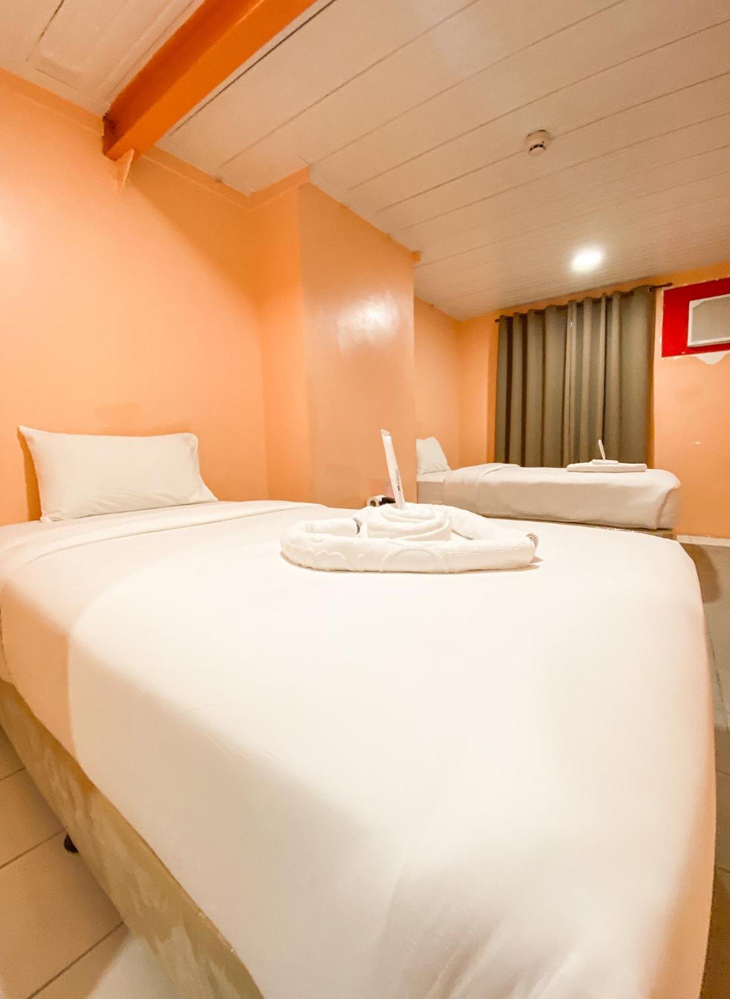 Kaizen Suites Manila Eksteriør billede