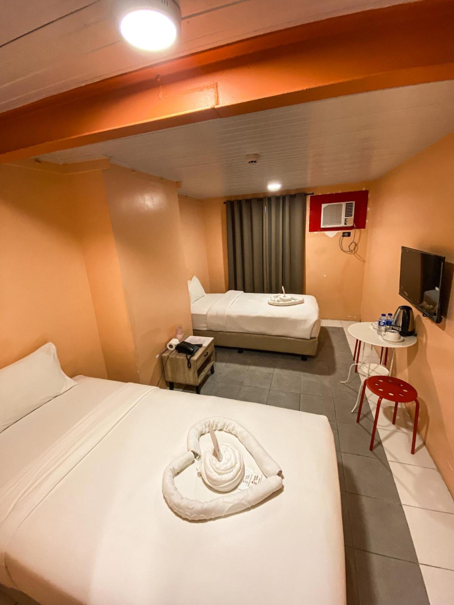Kaizen Suites Manila Eksteriør billede