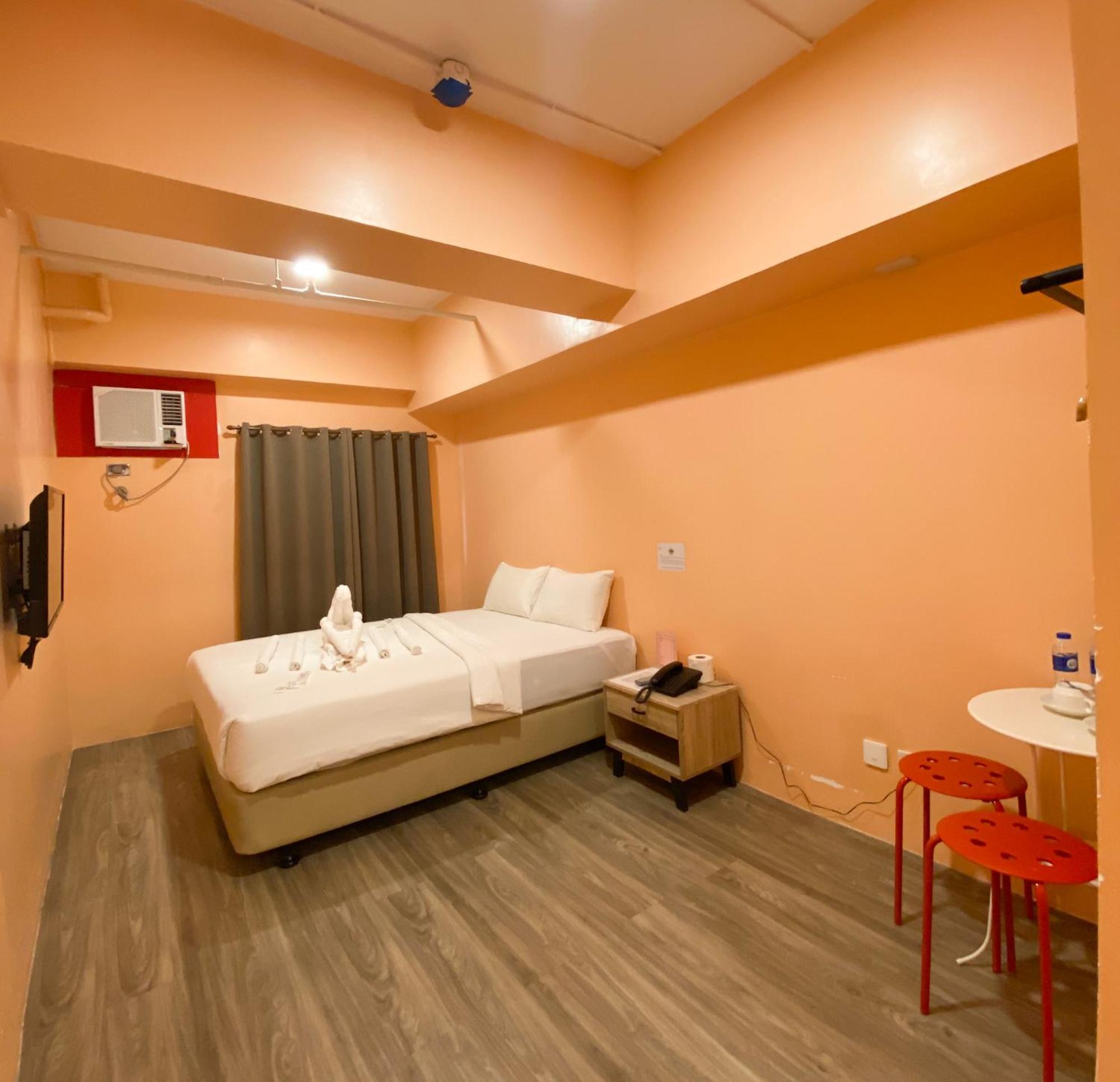 Kaizen Suites Manila Eksteriør billede